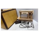 Vtg Singer 301A Sewing Machine