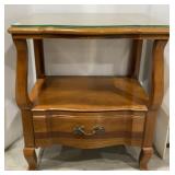 Vtg Cherry Traditional Bed Side Table