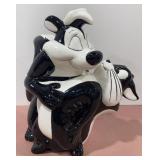 Looney Tunes Peppi La Pew Cookie Jar
