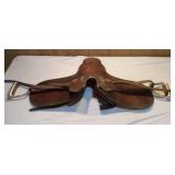 English Riding Saddle 16.5'