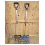 Aluminum Handled Stall Picks