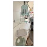Collapsible high chair, adjustable