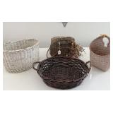 4 assorted baskets, see pics for broken areas