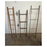 Decorative ladders, 2 wood, 2 metal