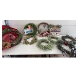 Assorted wreaths & wreath bag