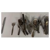 20 fork card holders, random utensils