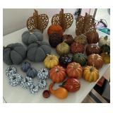 Fall dï¿½cor, pumpkins & gourds