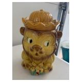 Vintage ceramic lion cookie jar