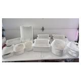 Assorted plastic containers