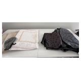 Vehicle seat covers, bath dog mats & mitt