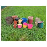 Variety of plastic pots