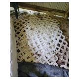 13 Plastic lattice pieces
