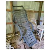 3 plastic loungers