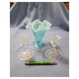 Fenton hobnail 5.5' vase+