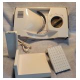 Electric meat slicer