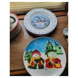 2 sets Christmas plates