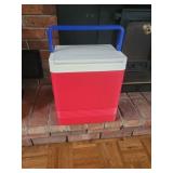 Igloo cooler
