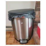 Stainless trash can w/ peddle