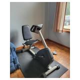 Manual exercise bicycle