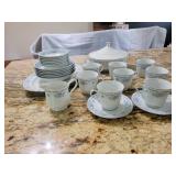 EKCO china. Winsford. Incomplete set