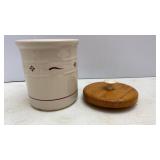 Longaberger Pottery Woven Traditions Red 2qt