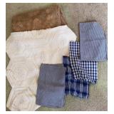 Napkins, Table Cloth & Runner