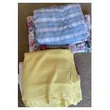 Blankets & Comforters