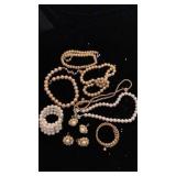 Vintage faux Pearl necklaces, bracelet & earrings