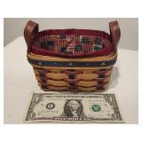 Collectors Club 2003 Salt & Pepper Basket