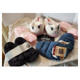 House slippers, new, 5 pair