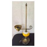 VTG Student Desk Lamp/ Yellow/White Globe