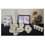 Chicken & Rooster Dinnerware & Decorations