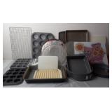 Baking Pans, Cutting Boards, Cooling Racks