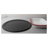Graniteware Pizza Pan & Enamelware Cake Pan