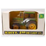 John Deere 3140 Diecast Toy Tractor