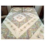 Quilted Bedspread & Pillow Shams