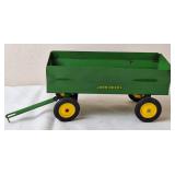 John Deere Flare Box Toy Wagon