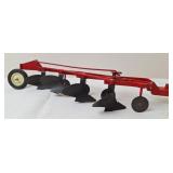 International Diecast 4-Bottom Moldboard Plow