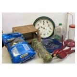 Bird Food & Feeders