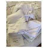 Liz Claiborne King Size Sheets