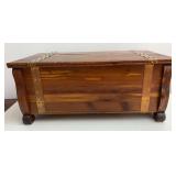 Small Cedar Hope Chest (Toy chest size)