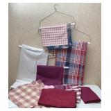 Table Cloths, Place Mats & Napkins