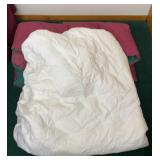 Newer Mattress Pad & Comforter (F)