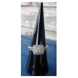 Sterling (.925)  Ring 13.7 g size 7