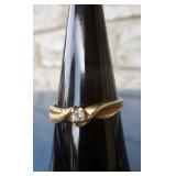 10K small Diamond Promise Ring 1.37g size 6.5