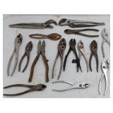 Pliers