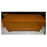 Cedar Blanket Chest with extra tray