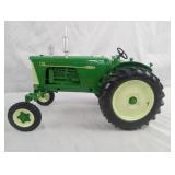Oliver 770 Wide Front Toy Tractor