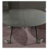 5' Round Table