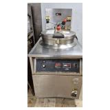 BKI Commercial Pressure Fryer